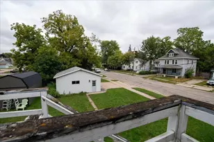 500 Scott Ave, Oshkosh, WI 54901 - Photo 21