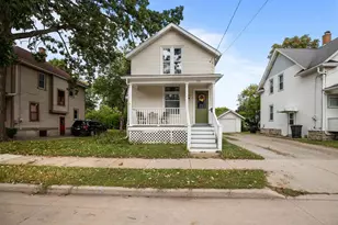 312 W Melvin Ave, Oshkosh, WI 54901 - Photo 1