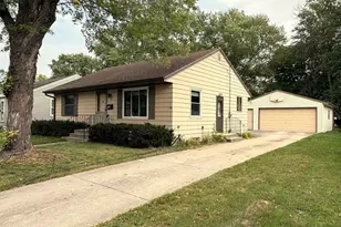 1727 13th Ave, Green Bay, WI 54304 - Photo 1