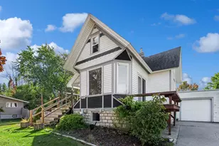 1413 38th Ave, Menominee, MI 49858 - Photo 1