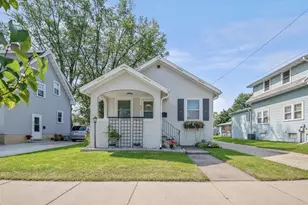 949 Mather St, Green Bay, WI 54303 - Photo 1