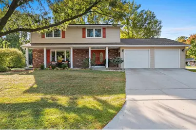 2237 Lucerne Circle, Green Bay, WI 54311 - Photo 1