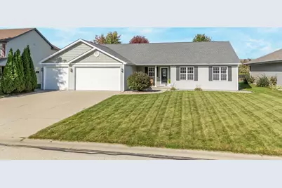 2184 W Noelle Lane, Appleton, WI 54913 - Photo 1