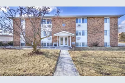 1106 S 7th Street #2, Sheboygan, WI 53081 - Photo 1