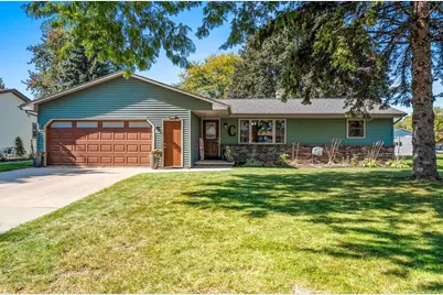 2815 S Kernan Avenue, Appleton, WI 54915 - Photo 1