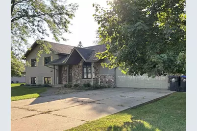 650 S 5th Avenue, Winneconne, WI 54986 - Photo 1