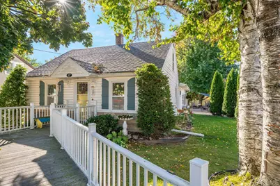 417 W 11th Street, Kaukauna, WI 54130 - Photo 1