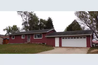 421 E Green Meadow Drive, Wautoma, WI 54982 - Photo 1