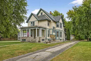 136 E Waupun St, Oakfield, WI 53065 - Photo 1