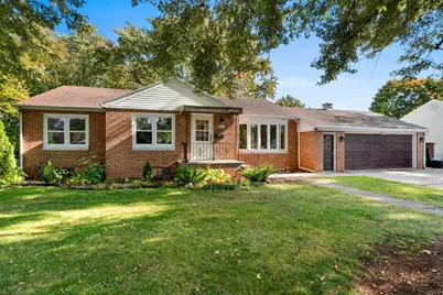 811 Appleton Road, Menasha, WI 54952 - Photo 1