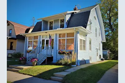 1032 Mt Vernon Street, Oshkosh, WI 54901 - Photo 1