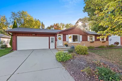 726 Simonet Street, Green Bay, WI 54301 - Photo 1