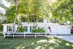 2441 Matchwood Ln, Green Bay, WI 54304 - Photo 1