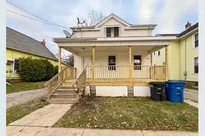 1328 N Main Street, Oshkosh, WI 54901 - Photo 1