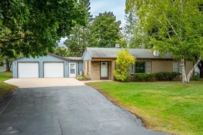 2427 Barbara Avenue, Appleton, WI 54915 - Photo 1