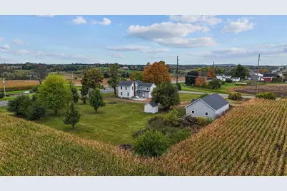 8894 State Road 91, Berlin, WI 54923 - Photo 1