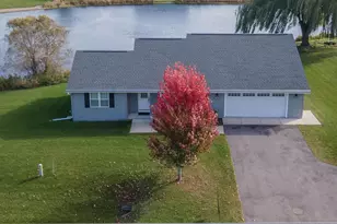 294 N Hunter St, Berlin, WI 54923 - Photo 1