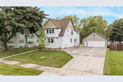 719 Grignon Street, Kaukauna, WI 54130 - Photo 1