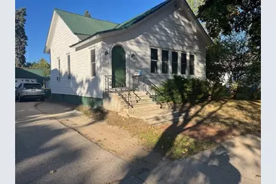 1438 Newberry Avenue, Marinette, WI 54143 - Photo 1