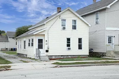 644 Ceape Avenue, Oshkosh, WI 54901 - Photo 1