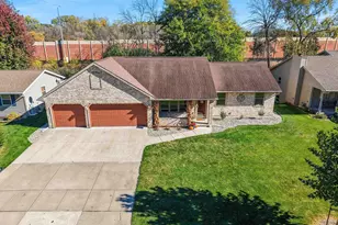 1921 Beech Tree Dr, Green Bay, WI 54304 - Photo 1