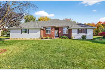 140 Schramm Way, Neenah, WI 54956 - Photo 1