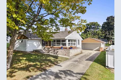 1286 7th Street, Green Bay, WI 54304 - Photo 1