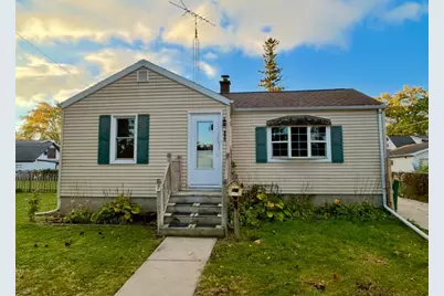 372 Evergreen Avenue, Fond du Lac, WI 54935 - Photo 1