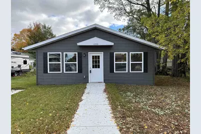 1350 Armstrong Street, Marinette, WI 54143 - Photo 1