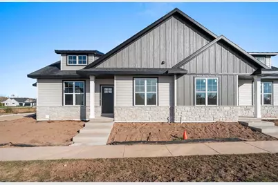 2882 Howard, Howard, WI 54313 - Photo 1