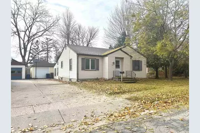 705 6th Street, Menasha, WI 54952 - Photo 1