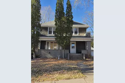 29 N Clinton Avenue, Clintonville, WI 54929 - Photo 1