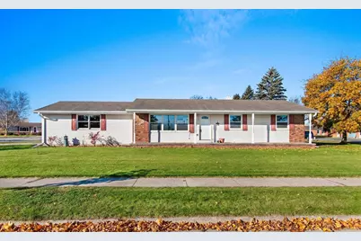 821 5th Street, Kewaunee, WI 54216 - Photo 1