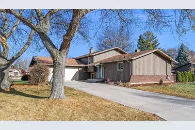 1000 Greendale Street, Menasha, WI 54952 - Photo 1