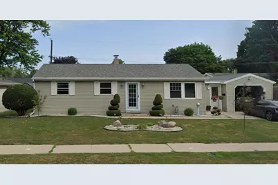 2211 Basten Street, Green Bay, WI 54302 - Photo 1