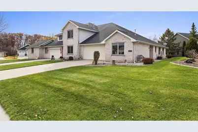 4027 Ponce De Leon Boulevard, Hobart, WI 54155 - Photo 1