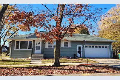 436 Roosevelt Street, Fond du Lac, WI 54935 - Photo 1