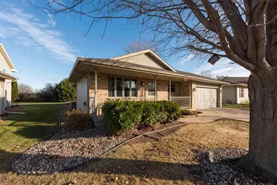 37 Chateau Terrace, Oshkosh, WI 54901 - Photo 1