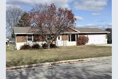 1517 Navarino Street, Algoma, WI 54201 - Photo 1