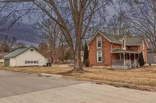 447 Broadway St, Berlin, WI 54923 - Photo 1