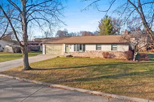 2539 Heather Rd, Green Bay, WI 54311 - Photo 1