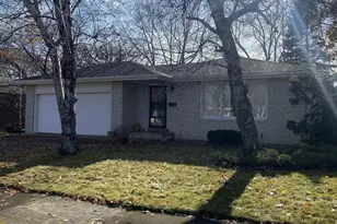 835 Harmel Ave, Oshkosh, WI 54902 - Photo 1