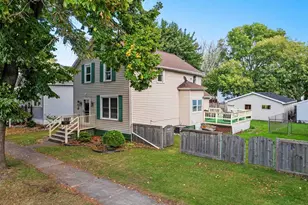 510 N Maple Ave, Green Bay, WI 54303 - Photo 1