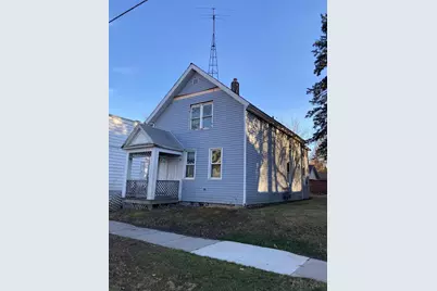 1709 Madison Street, Manitowoc, WI 54220 - Photo 1