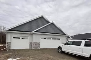 1711 Betty Jean Ln, Green Bay, WI 54313 - Photo 1