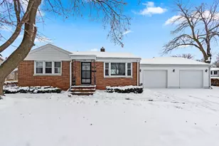 743 John St, Green Bay, WI 54302 - Photo 1