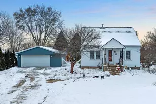 636 E St Joseph St, Green Bay, WI 54301 - Photo 1