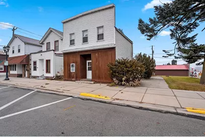 319 Harrison Street, Kewaunee, WI 54216 - Photo 1
