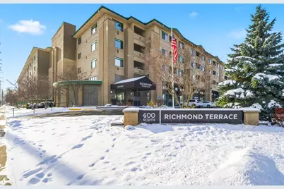 400 N Richmond Street #113, Appleton, WI 54911 - Photo 1