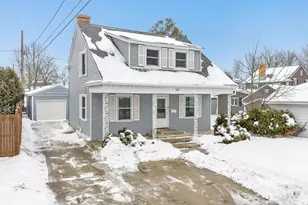 2410 Liberty Pl, Manitowoc, WI 54220 - Photo 1